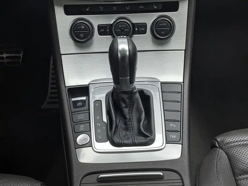 Volkswagen CC — миниатюра 13