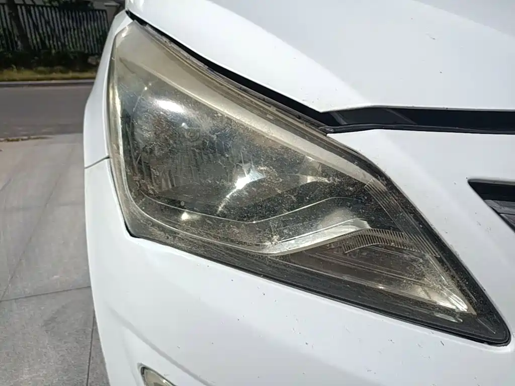 Hyundai Verna — миниатюра 8