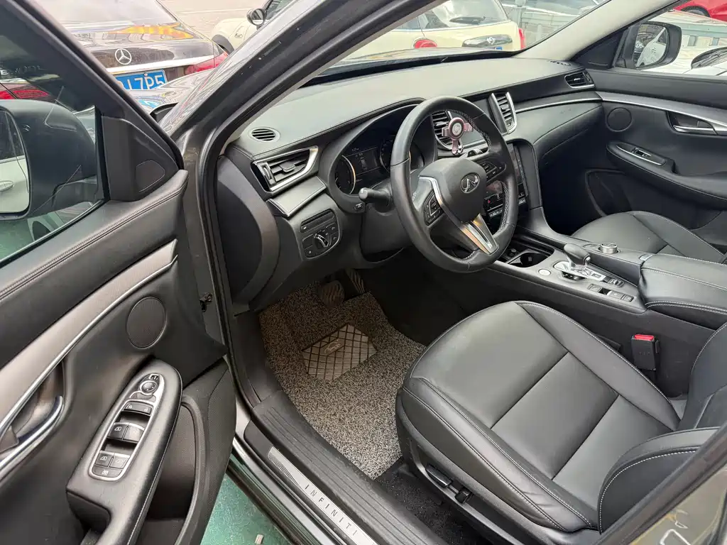 Infiniti QX50 — миниатюра 3