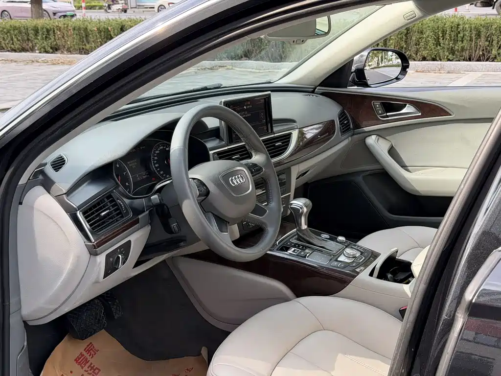 Audi A6L — миниатюра 7
