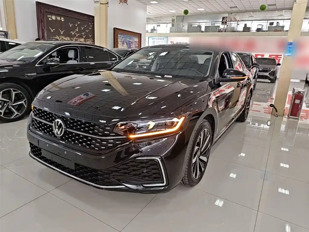 Volkswagen Passat 2022