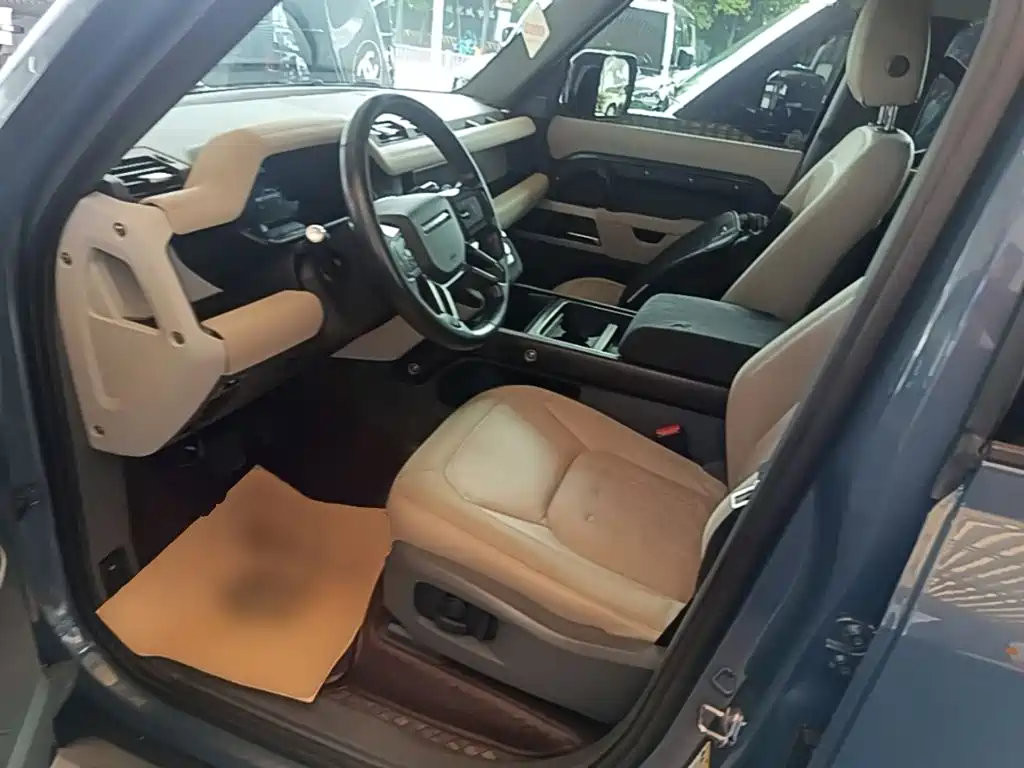 Land Rover Defender — миниатюра 15