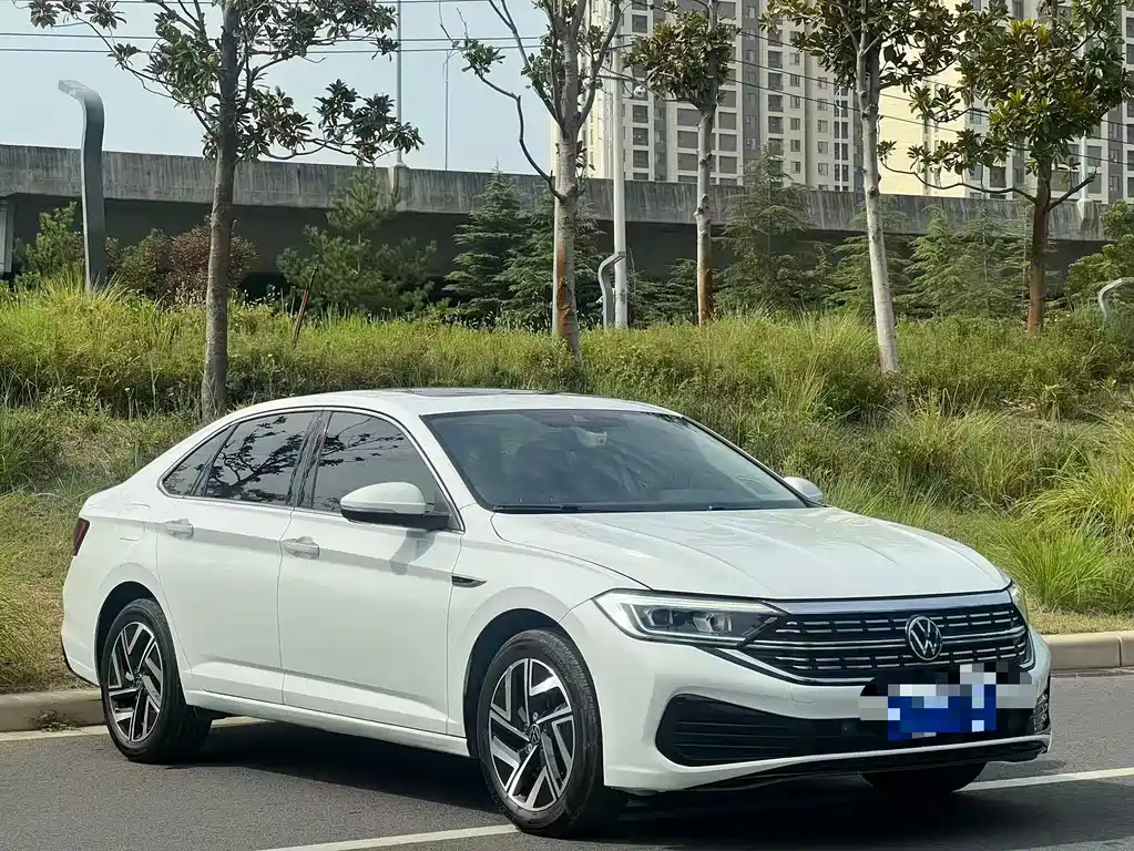 Volkswagen Sagitar — миниатюра 3
