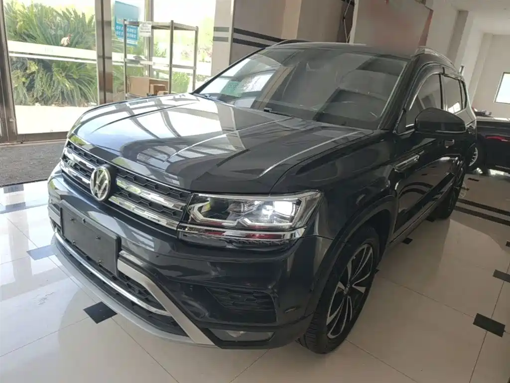 Volkswagen Tharu 2018