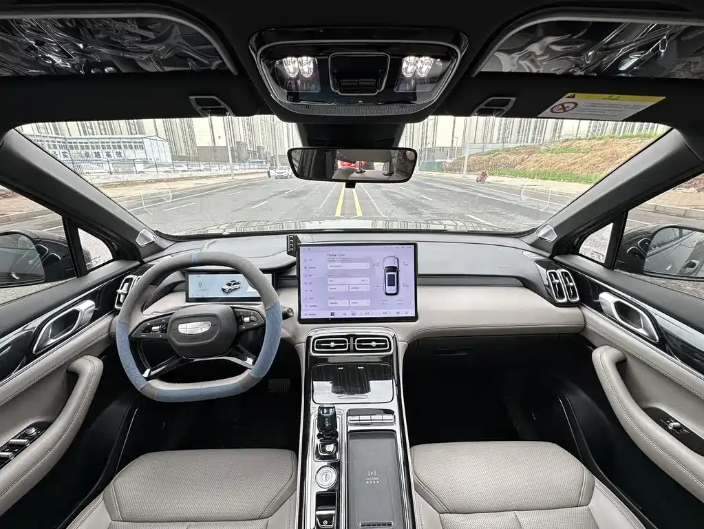 GEELY AUTOMOBILE BOYUE L