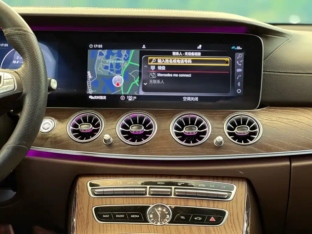 Mercedes-Benz E-Class — миниатюра 14