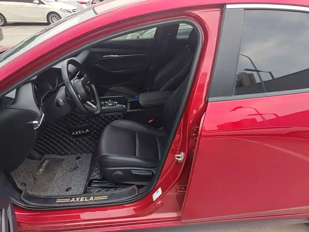Mazda 3 Axela — миниатюра 20