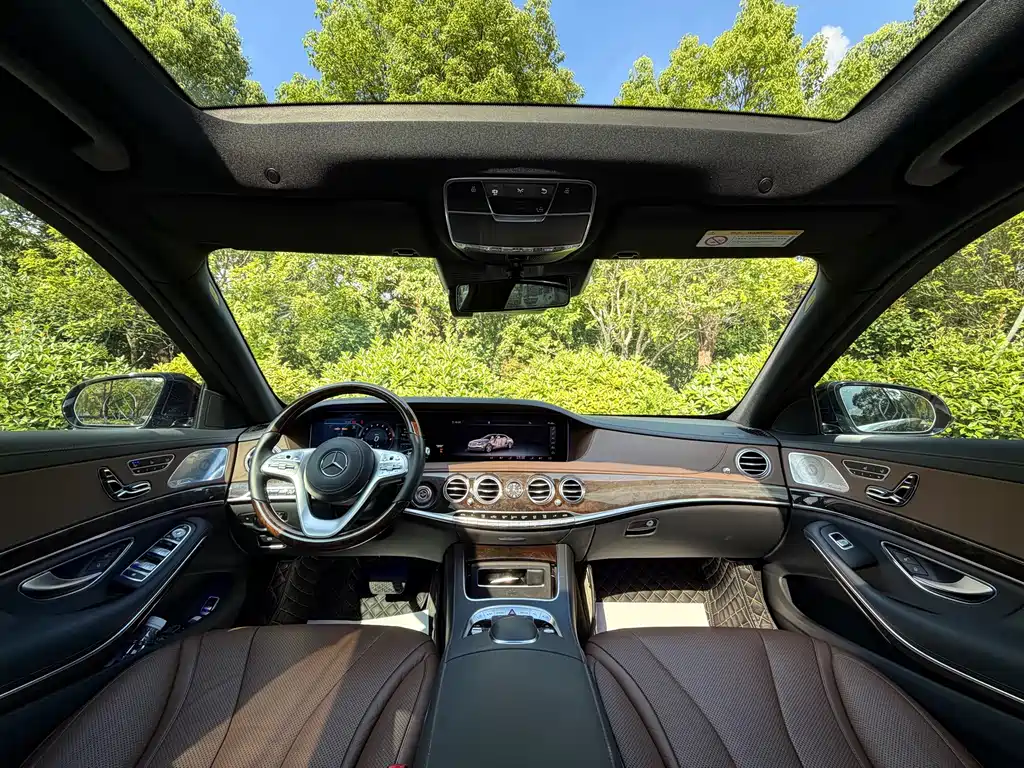 Mercedes-Benz S-Class — миниатюра 11