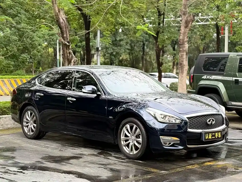 Infiniti Q70 2019 Q70L 2.0T Elite
