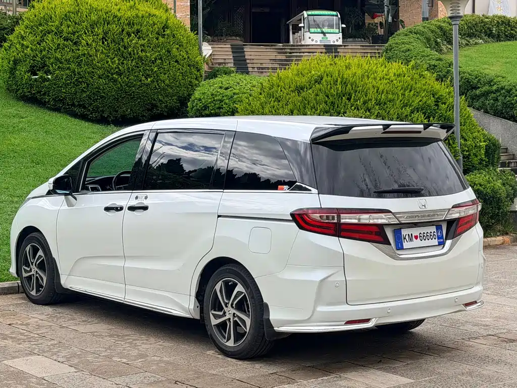 Honda Odyssey — миниатюра 6
