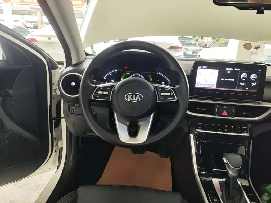 Kia K3 — миниатюра 11