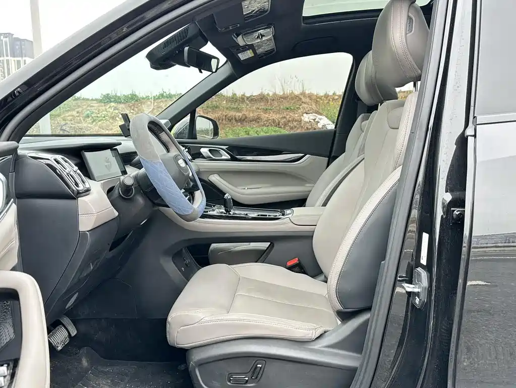 GEELY AUTOMOBILE BOYUE L