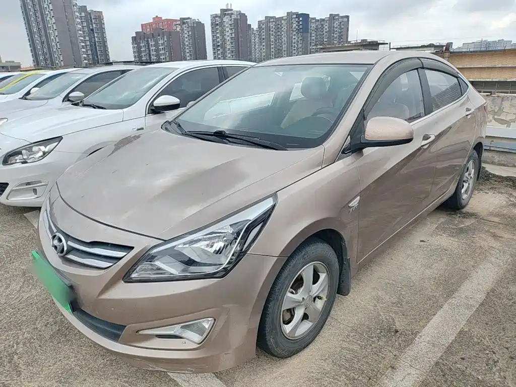Hyundai Verna