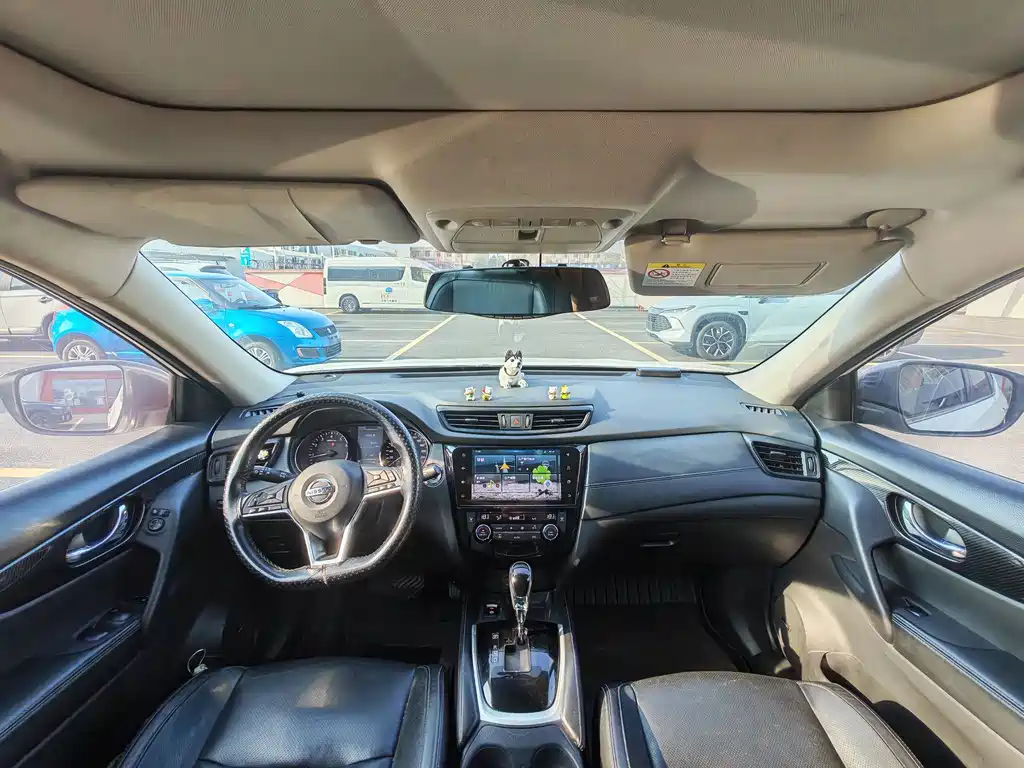 Nissan X-Trail — миниатюра 12