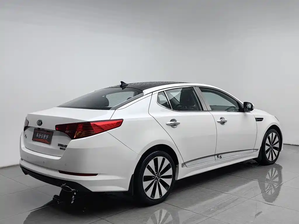 Kia K5 — миниатюра 2