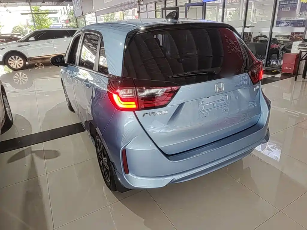 Honda Fit — миниатюра 5