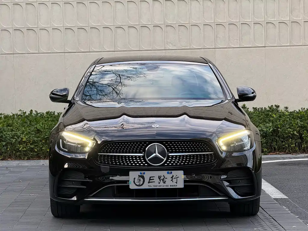 MERCEDES-BENZ E CLASS