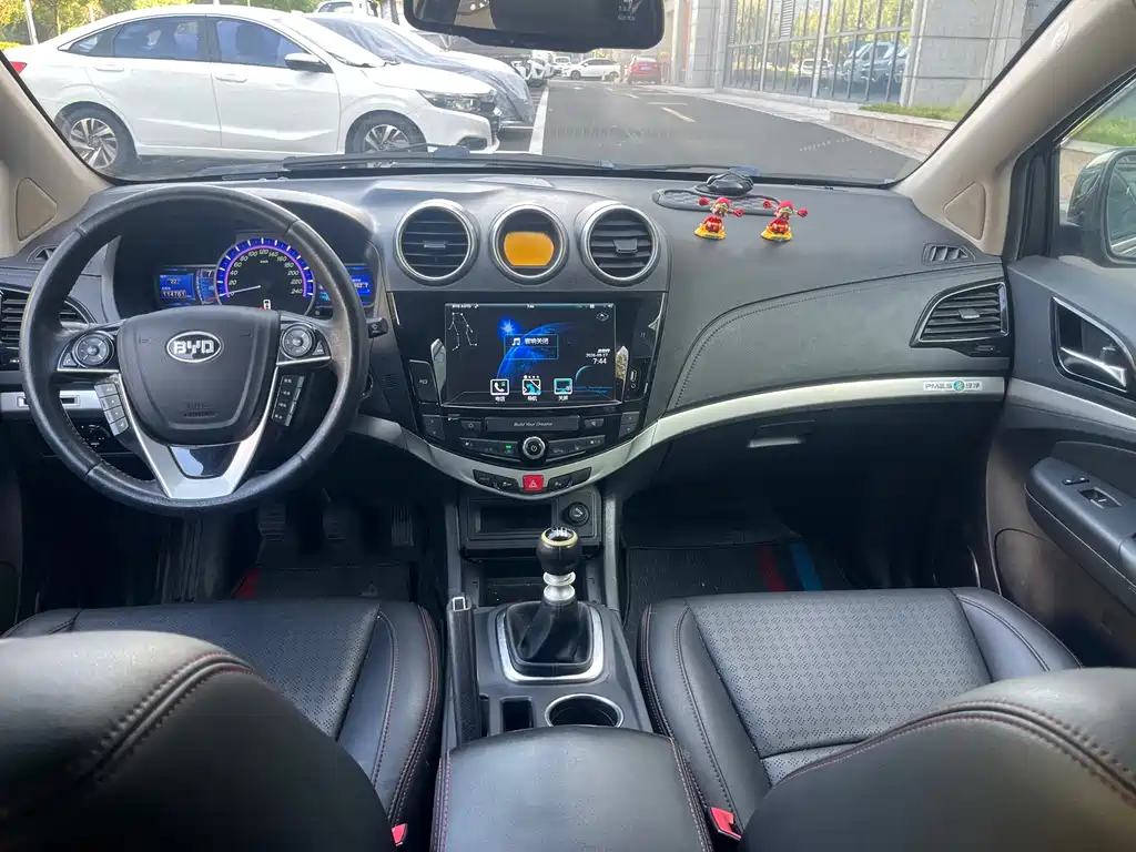 BYD S7 — миниатюра 12