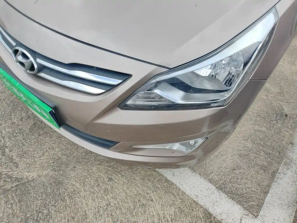 Hyundai Verna — миниатюра 24