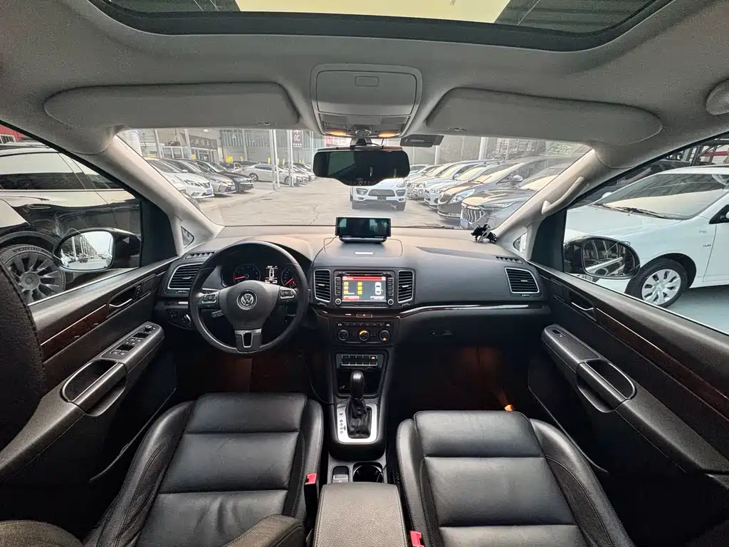 Volkswagen Sharan — миниатюра 14