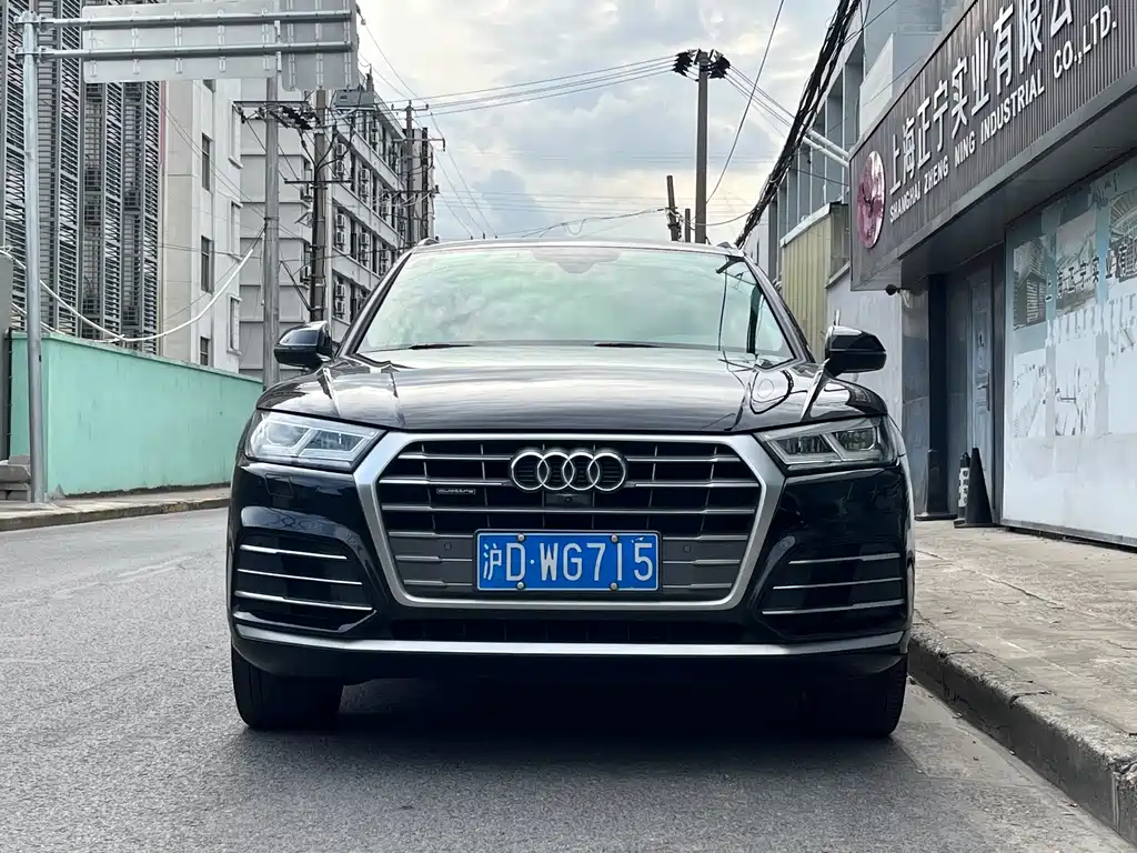 Audi Q5L — миниатюра 2