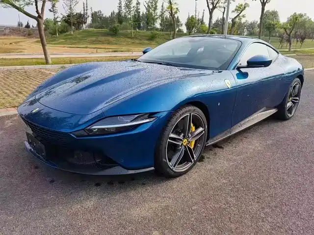 ferrari roma
