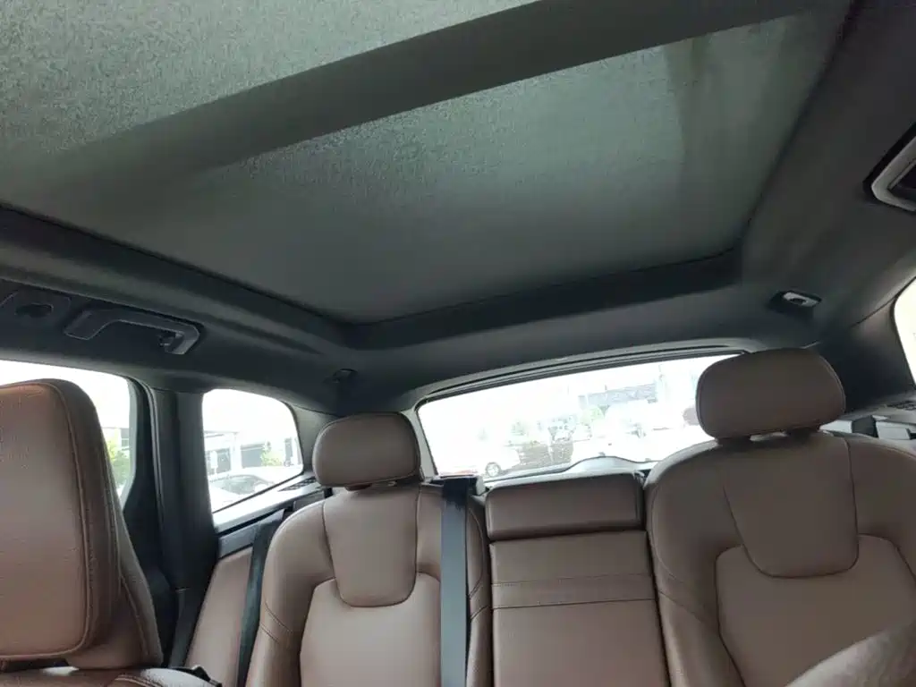 Volvo XC60 — миниатюра 18
