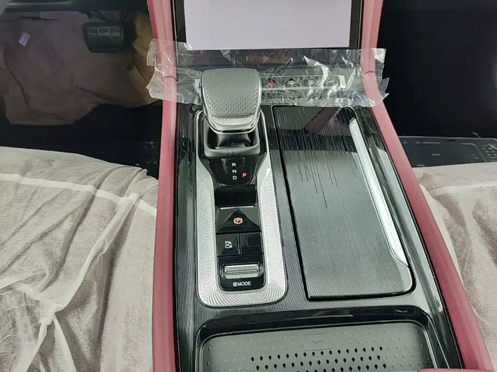 Hongqi Hongqi H5 PHEV — миниатюра 14