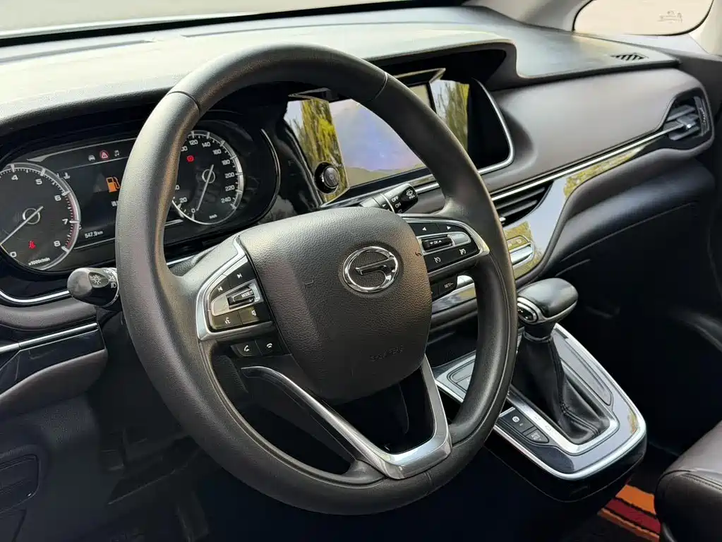 GAC Motor Trumpchi M6 — миниатюра 10