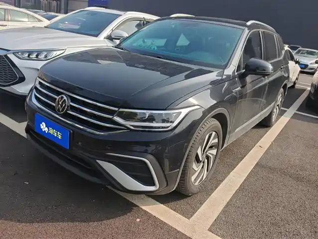 volkswagen tiguan-l