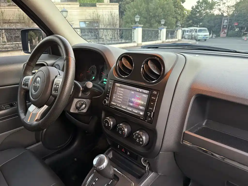 Jeep Patriot — миниатюра 22