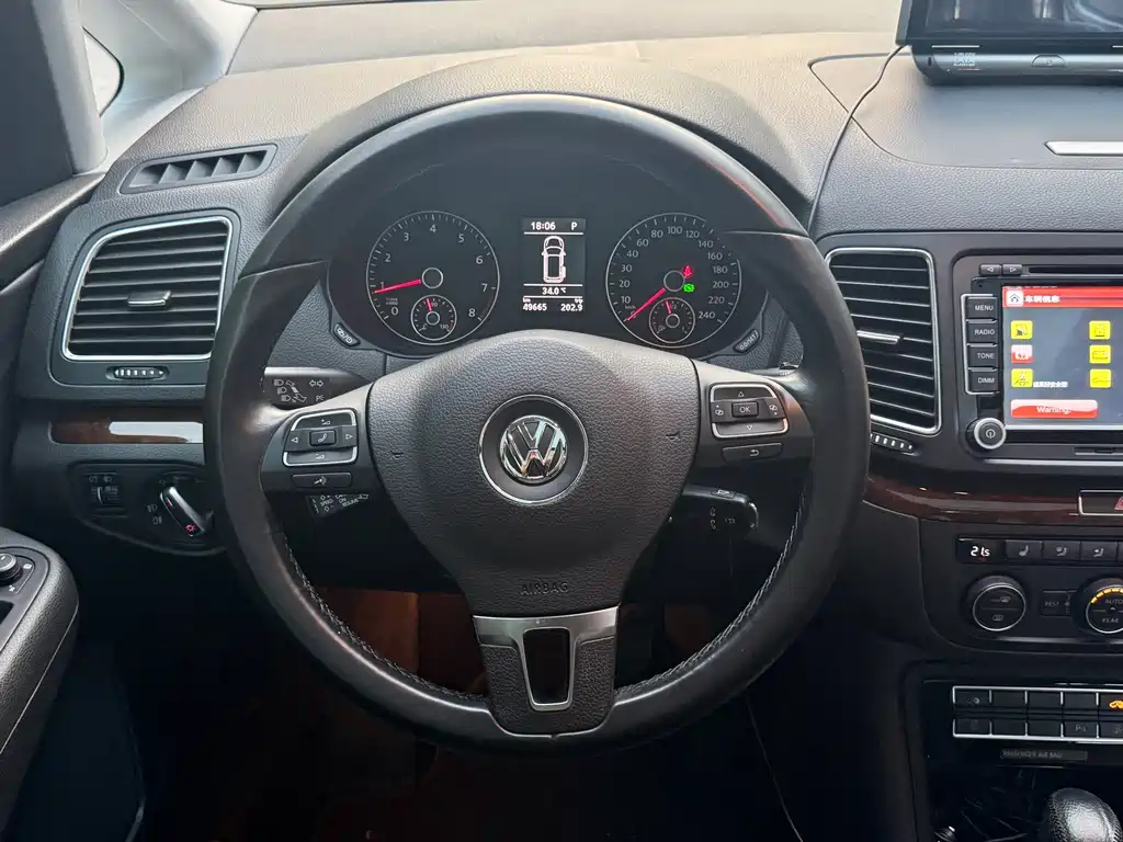Volkswagen Sharan — миниатюра 8