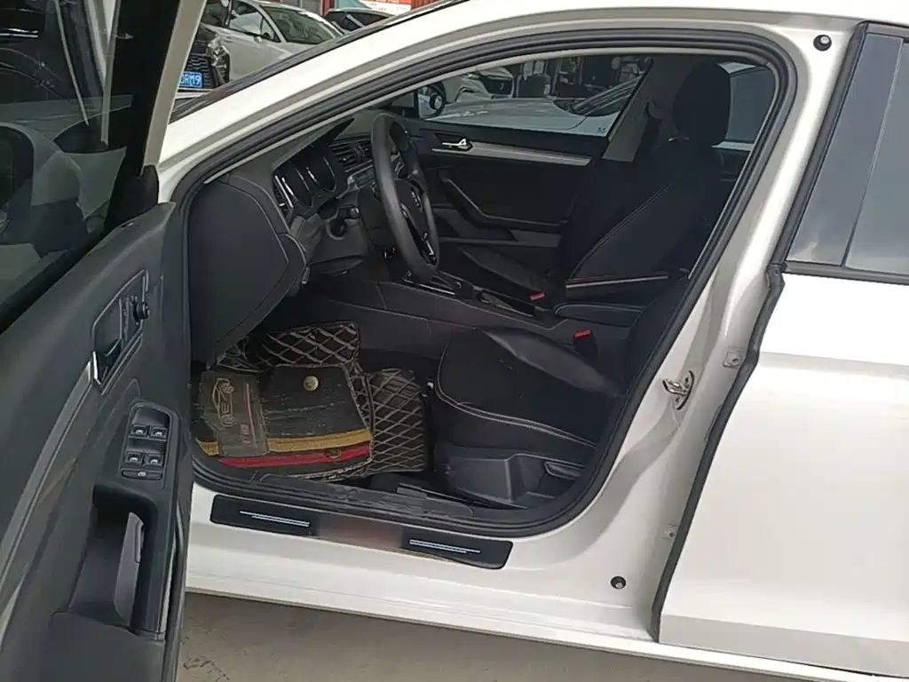 Volkswagen Lamando — миниатюра 15
