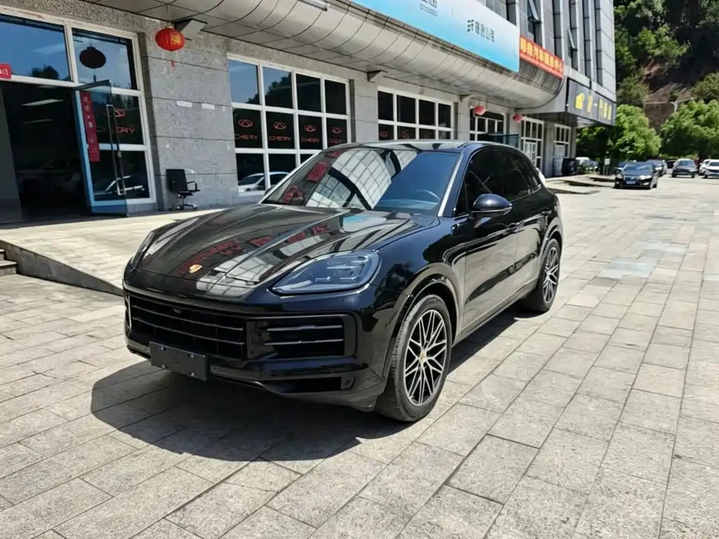 Porsche Cayenne 2024