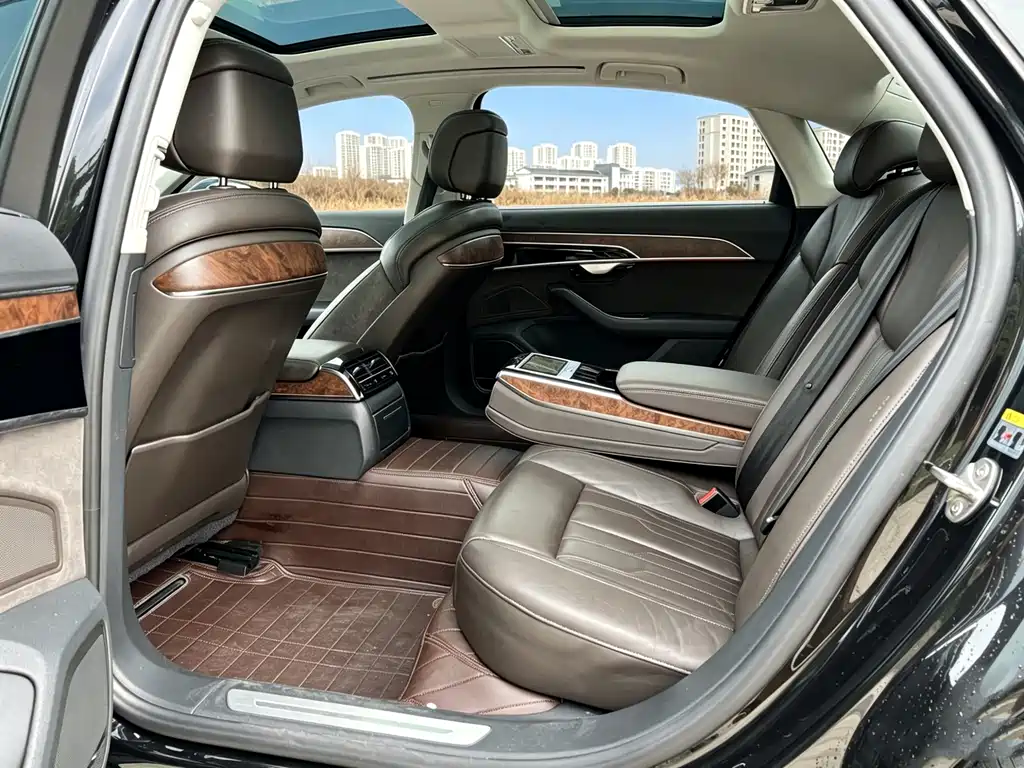 Audi A8 2018 A8L 55 TFSI quattro Premium