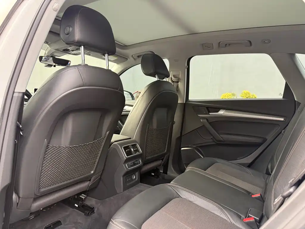 Audi Q5L 2018 45 TFSI Premium Fashion V
