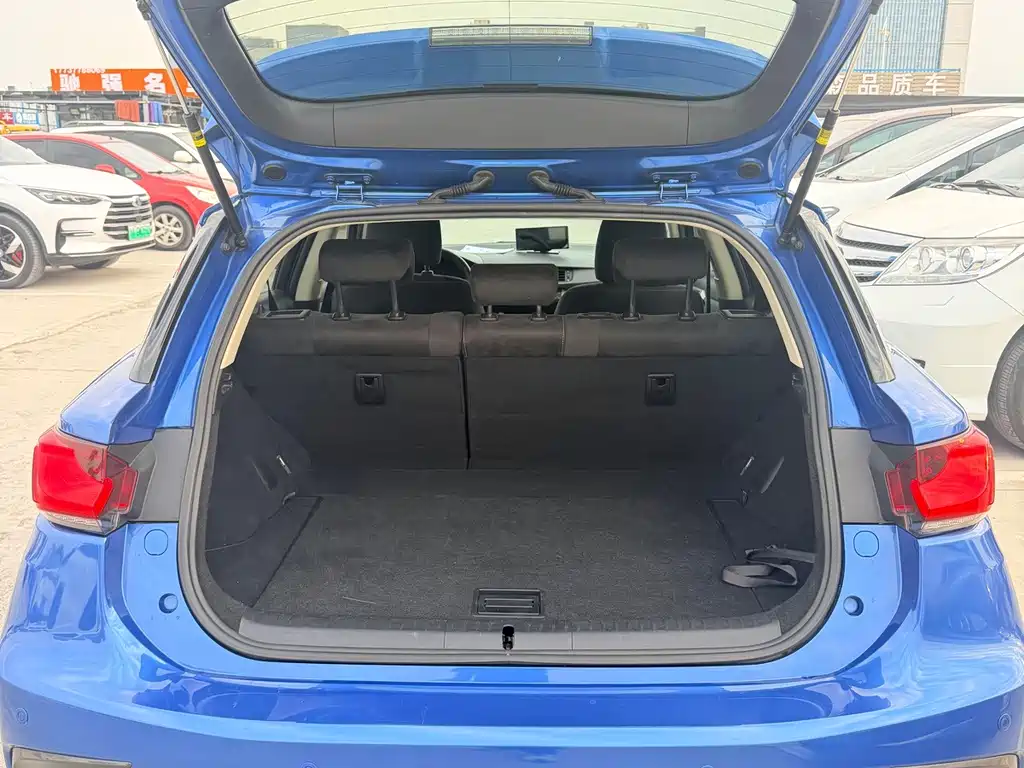 Lexus CT — миниатюра 12