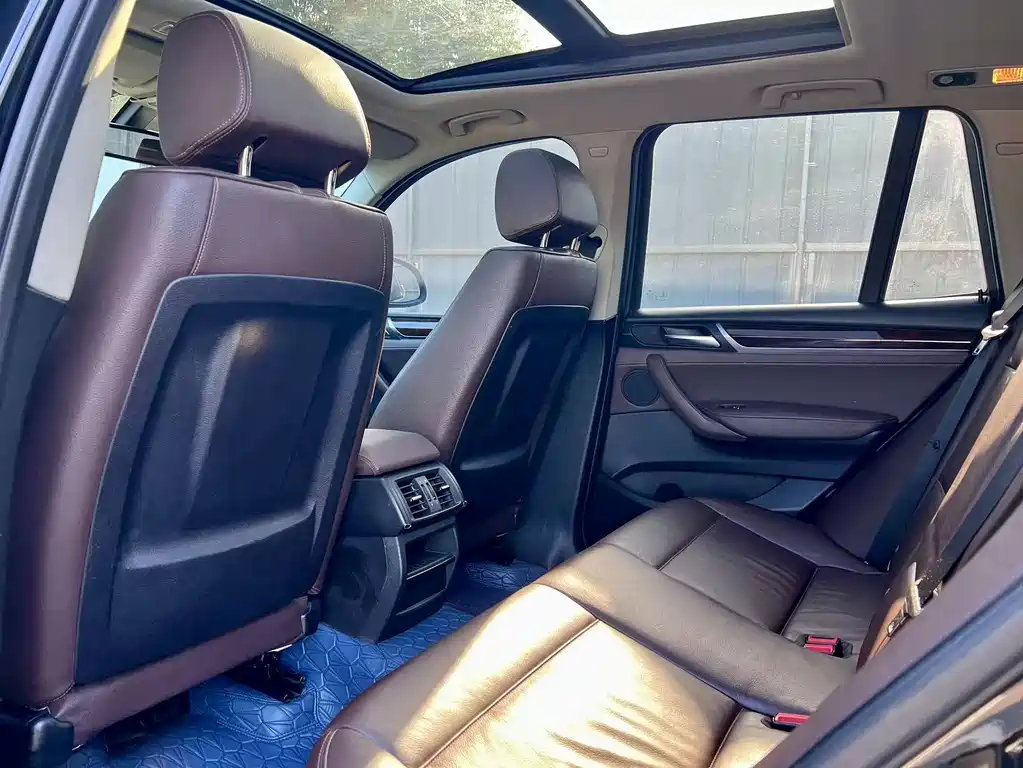 BMW X3 (Import) — миниатюра 10