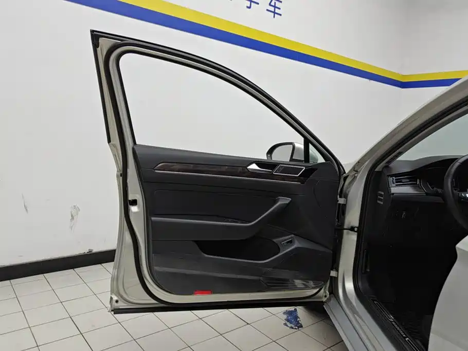Volkswagen Magotan — миниатюра 7
