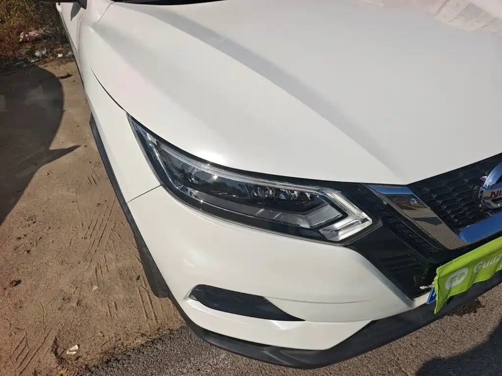 Nissan Qashqai — миниатюра 7