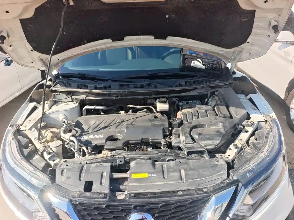Nissan Qashqai — миниатюра 21