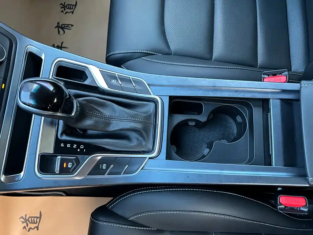 Geely Emgrand — миниатюра 13