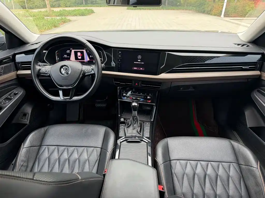 Volkswagen Passat — миниатюра 7