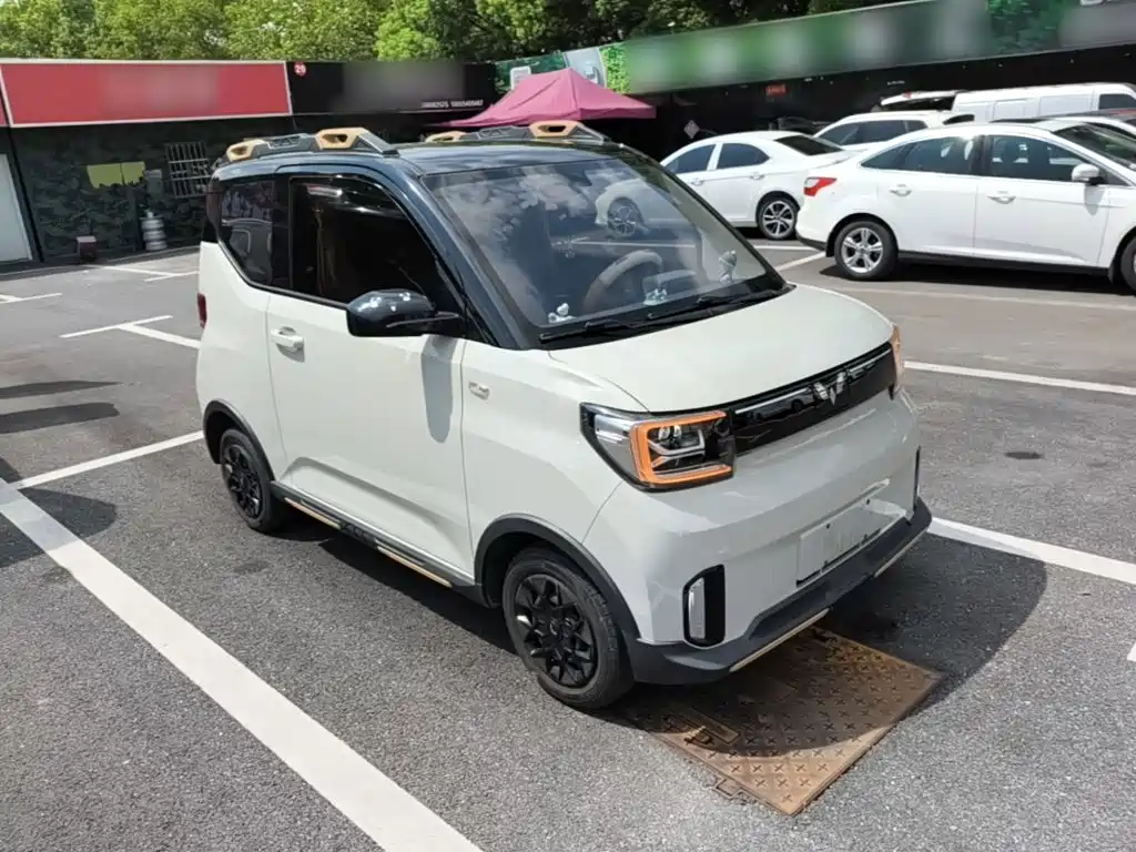 Wuling MINIEV — миниатюра 4