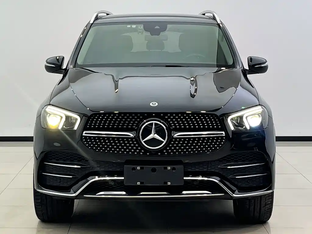 Mercedes-Benz GLE (Import) — миниатюра 2