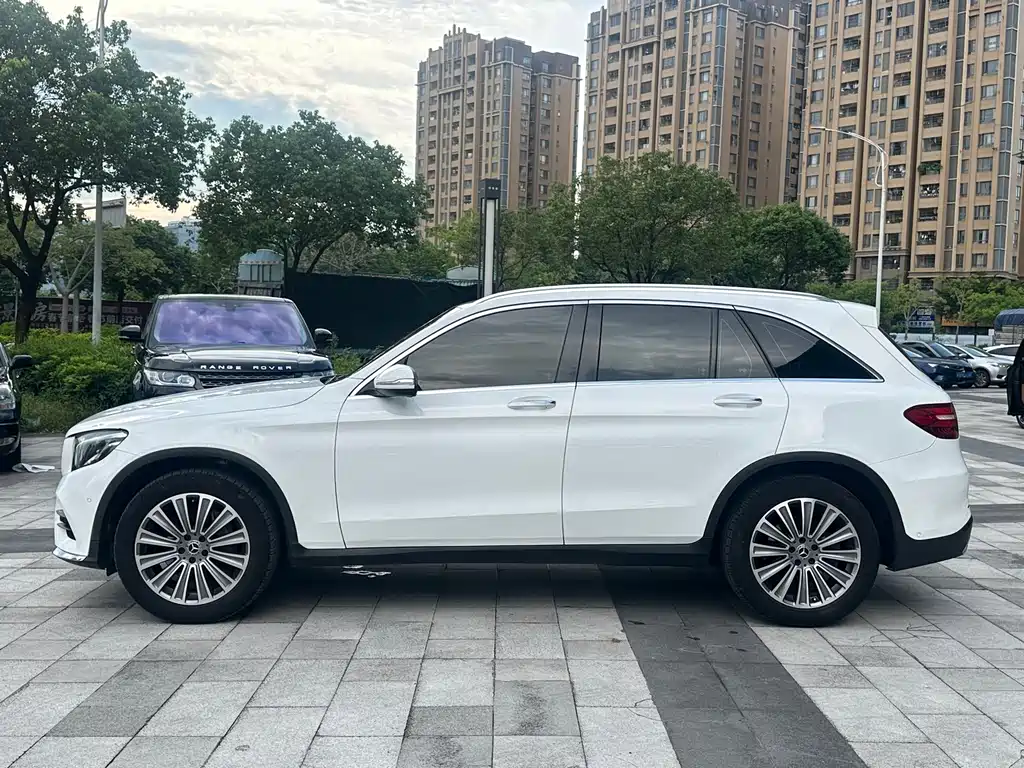 Mercedes-Benz GLC — миниатюра 7