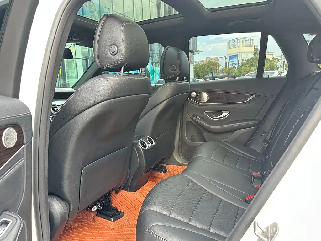 Mercedes-Benz GLC — миниатюра 20