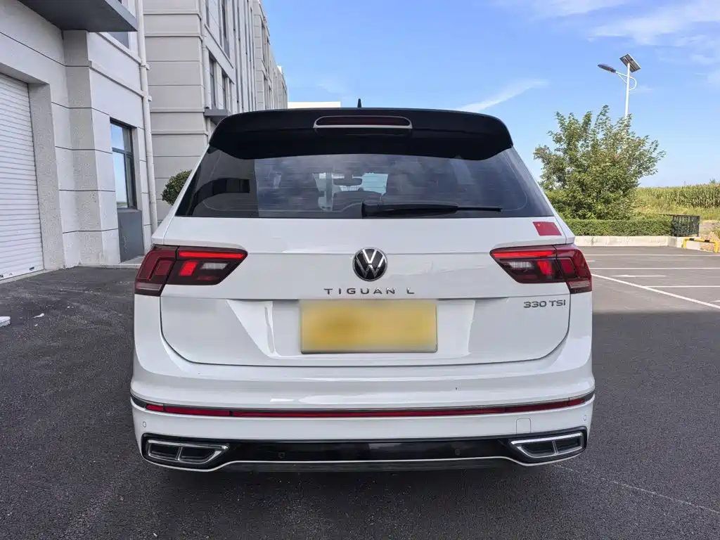 Volkswagen Tiguan L — миниатюра 9