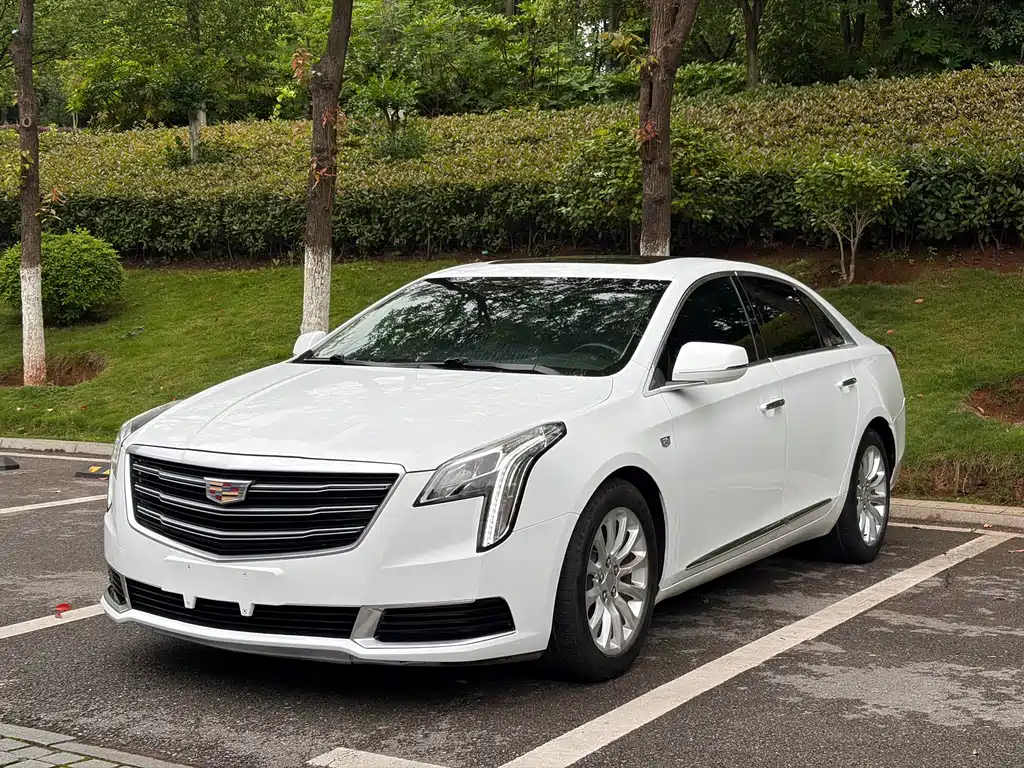 Cadillac XTS