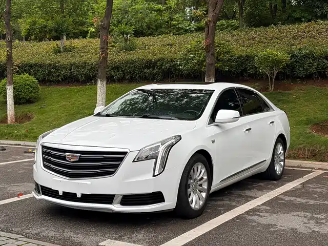 Cadillac XTS